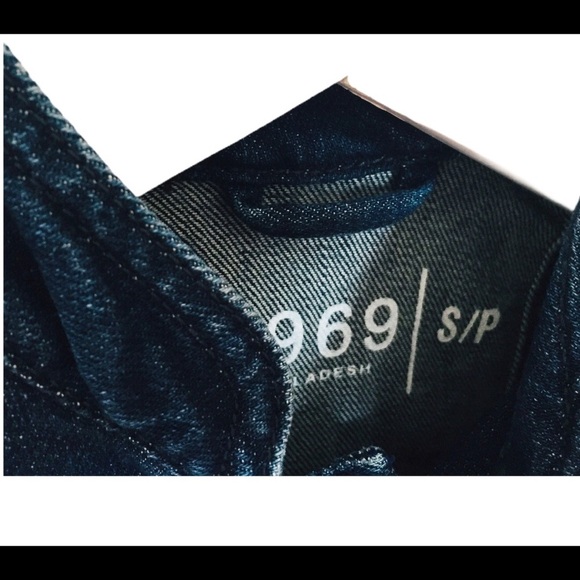 GAP Kids 1969 Collarless Jean Jacket With Gold Button Front Denim Blue Girl 6-7Y - Picture 7 of 9